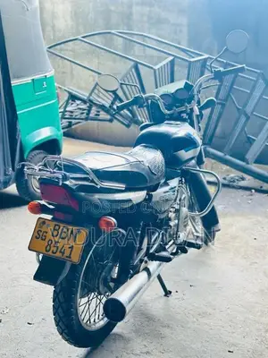 Bajaj CT-100 2014 Motorbike (Used)