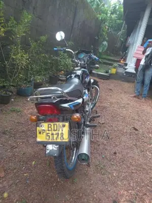 Bajaj CT-100 2016 Motorbike (Used)