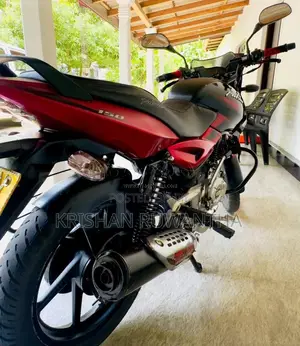 Bajaj Pulsar 150 2015 Motorbike (Used)