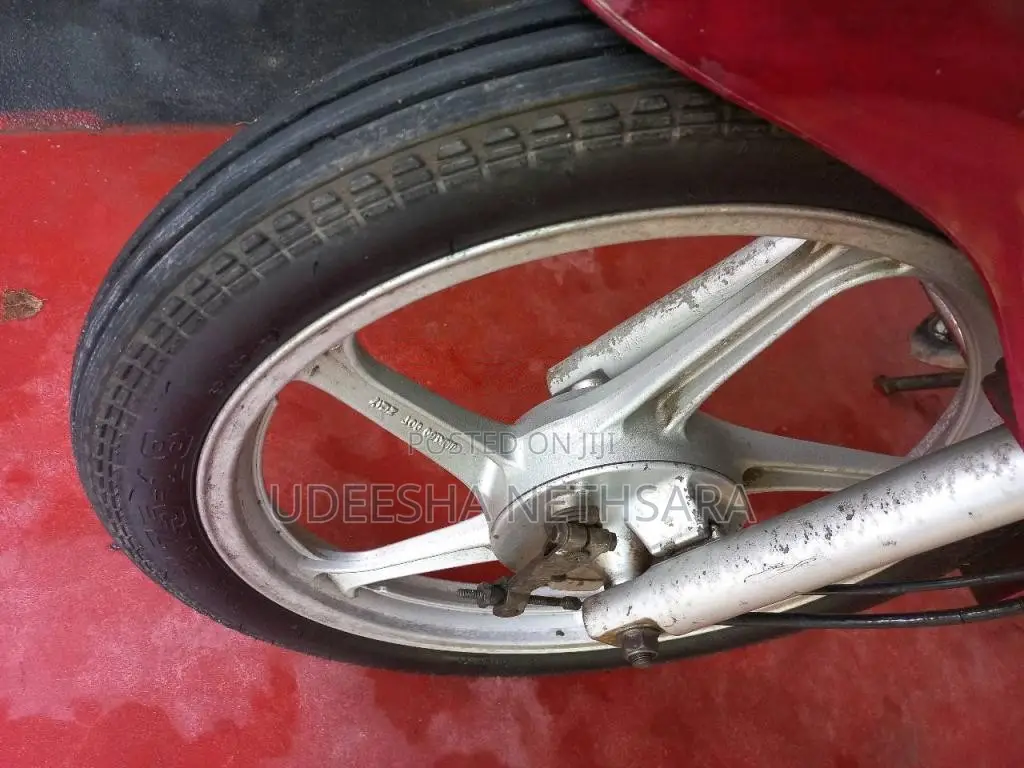 Hero Cd Deluxe 2009 Motorbike (Used)