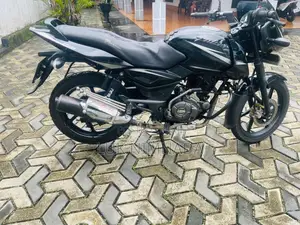 Bajaj Pulsar 2018 Motorbike (Used)