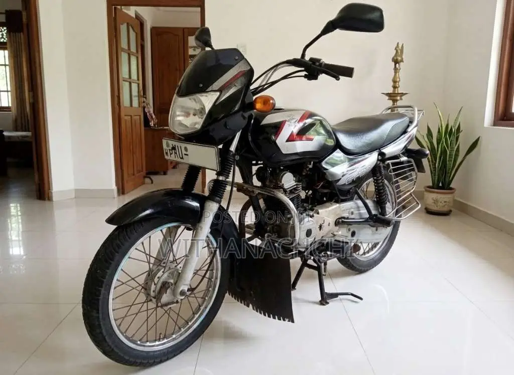 Bajaj CT-100 2012 Motorbike (Used)
