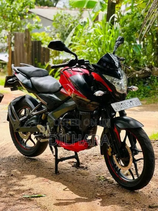 Bajaj Pulsar NS160 2018 Motorbike (Used)