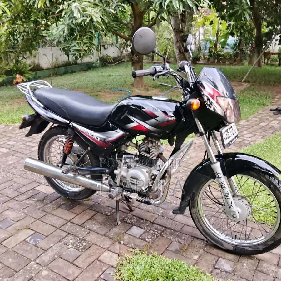 Bajaj CT-100 2017 Motorbike (Used)