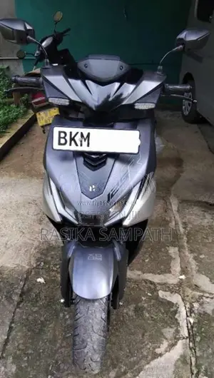 Hero Zoom 125 2025 Motorbike (Used)