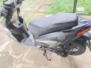 Hero Zoom 125 2025 Motorbike (Used)
