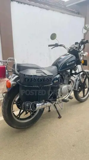 Suzuki GN125 Japan 2011 Motorbike (Used)