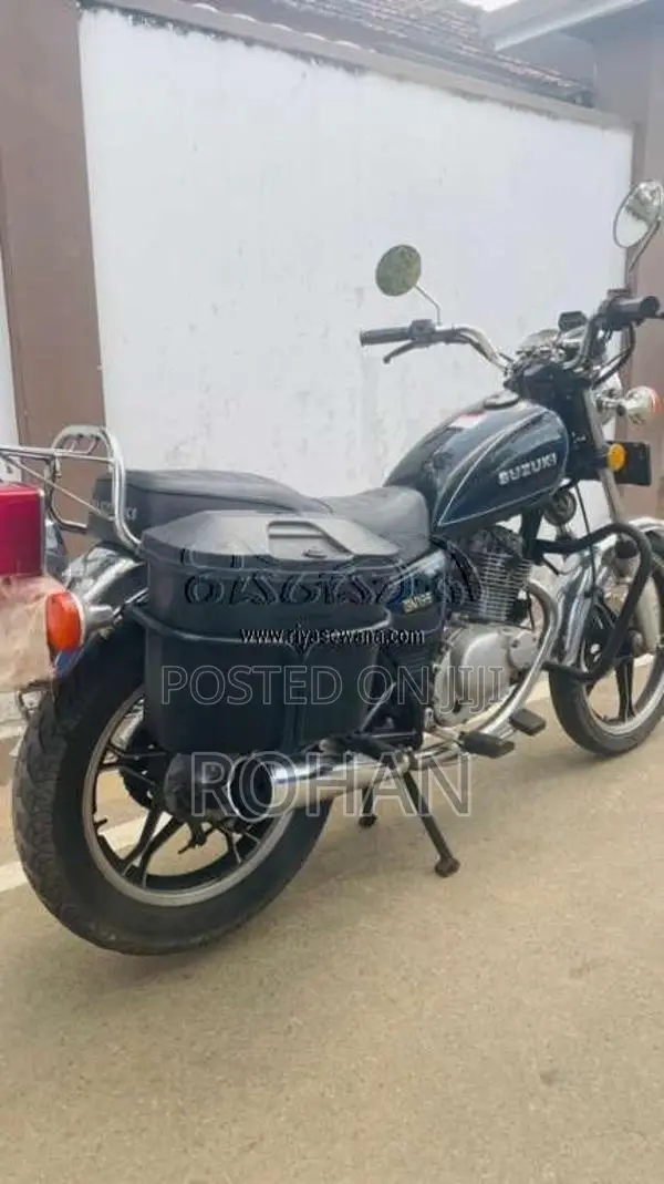 Suzuki GN125 Japan 2011 Motorbike (Used)