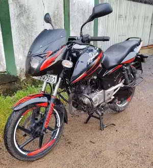 Bajaj Pulsar 2015 Motorbike (Used)