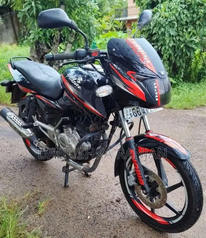 Bajaj Pulsar 2015 Motorbike (Used)