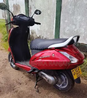 Honda Activa 2017 Motorbike (Used)