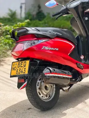 Hero Pleasure 2017 Motorbike (Used)