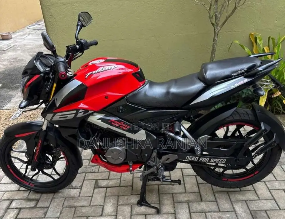 Bajaj Pulsar Ns160 2017 Motorbike (Used)