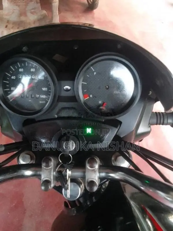Bajaj Discover 2008 Motorbike (Used)