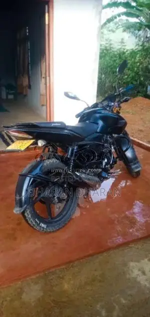 Bajaj Pulsar 2014 Motorbike (Used)
