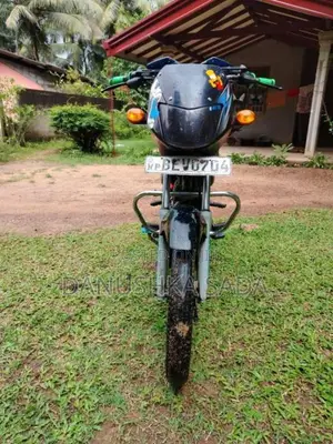 Bajaj CT-100 2016 Motorbike (Used)