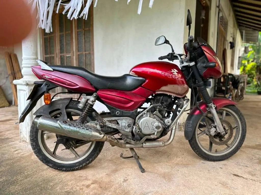 Bajaj Pulsar 2005 Motorbike (Used)