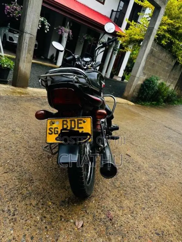 Bajaj CT-100 2015 Motorbike (Used)