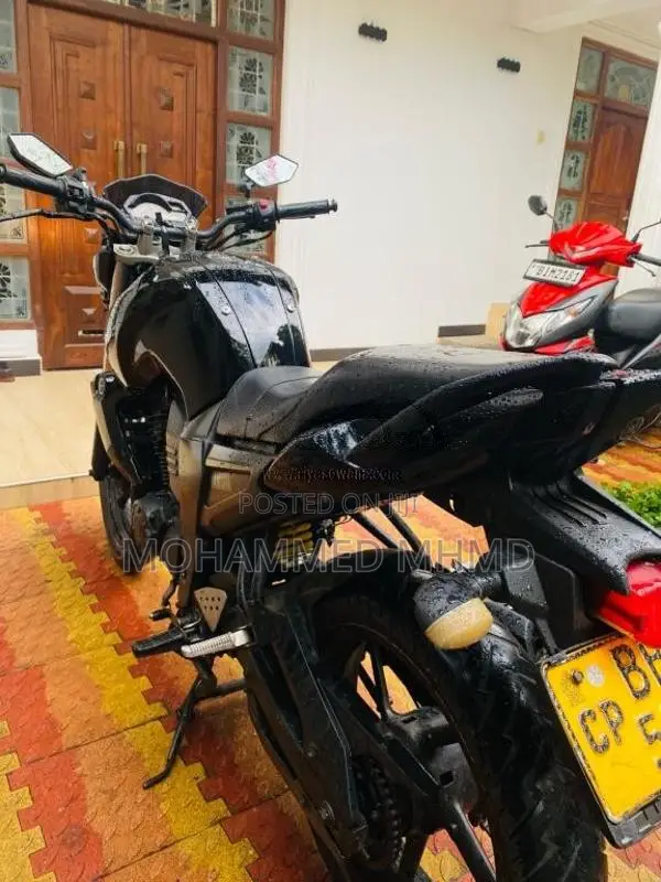 Yamaha FZ-S 2014 Motorbike (Used)