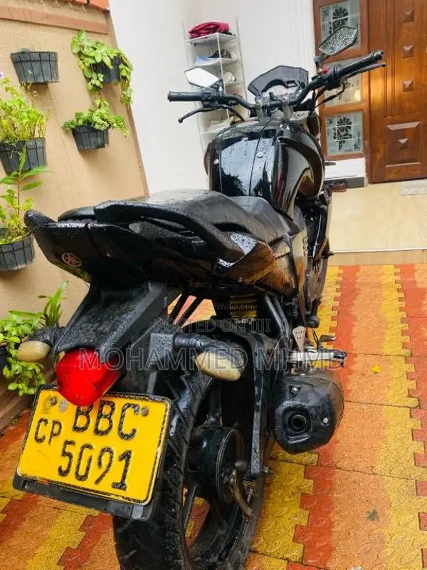 Yamaha FZ-S 2014 Motorbike (Used)
