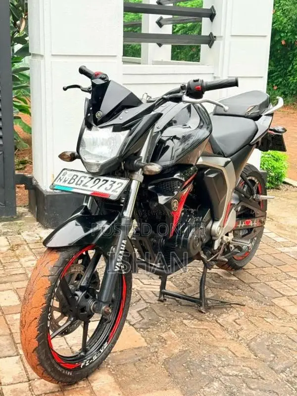 Yamaha FZ 2018 Motorbike (Used)