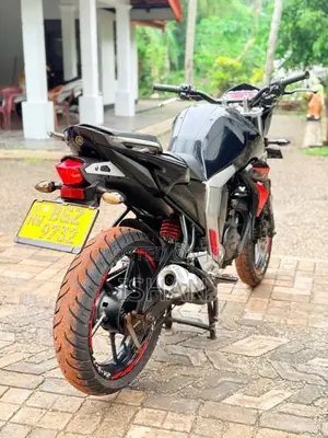 Yamaha FZ 2018 Motorbike (Used)