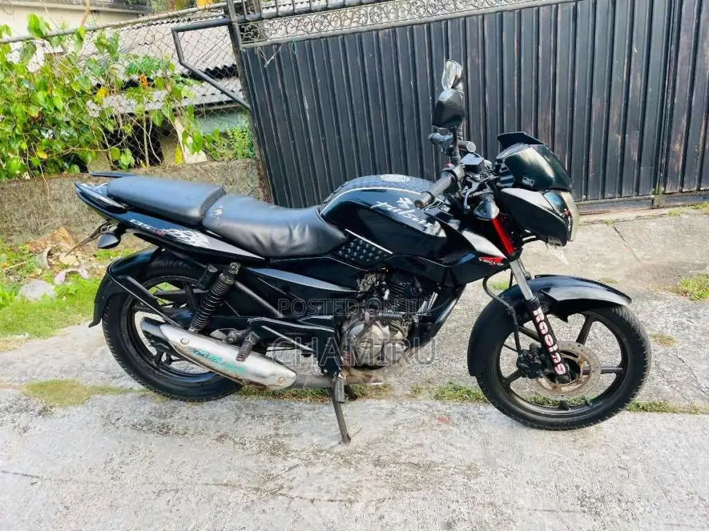 Bajaj Pulsar 135 2013 Motorbike (Used)