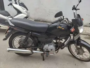 Bajaj BYK 2006 Motorbike (Used)