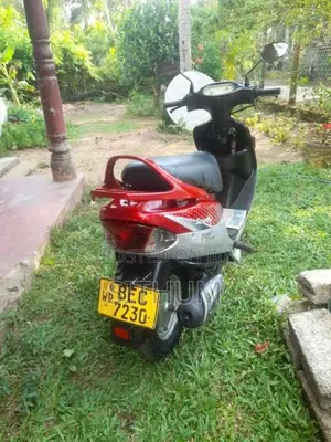 TVS Scooty Pep 2016 Motorbike (Used)