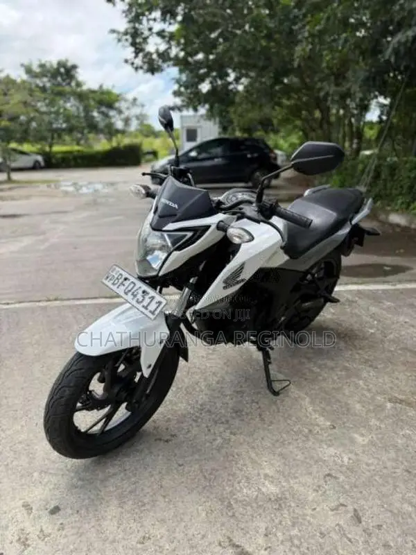 Honda CB Hornet 2017 Motorbike (Used)