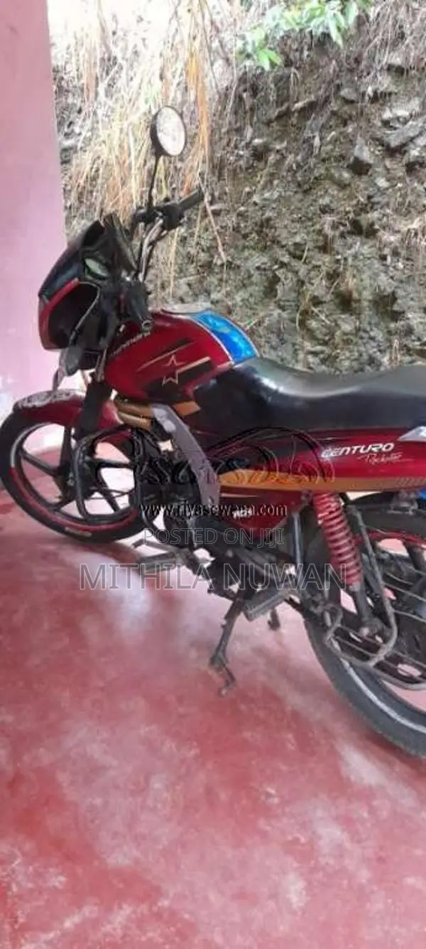 Mahindra Centuro 2017 Motorbike (Used)