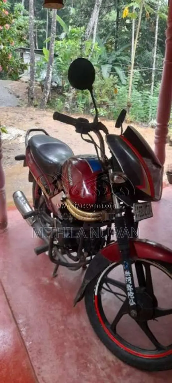 Mahindra Centuro 2017 Motorbike (Used)
