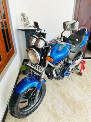 Honda Hornet 2013 Motorbike (Used)