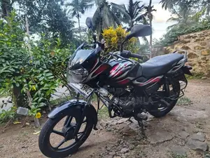 Bajaj Discover 2012 Motorbike (Used)