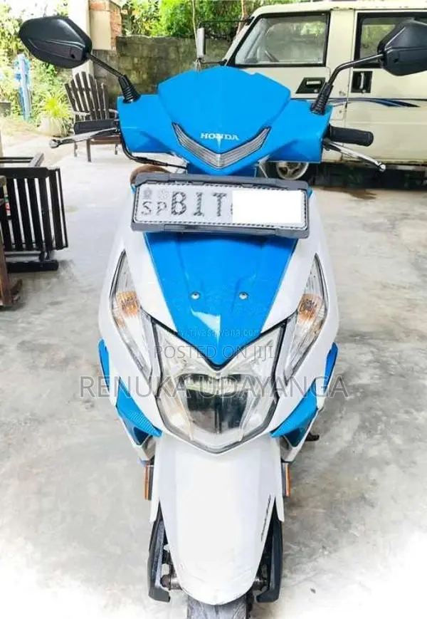 Honda Dio 2019 Motorbike (Used)