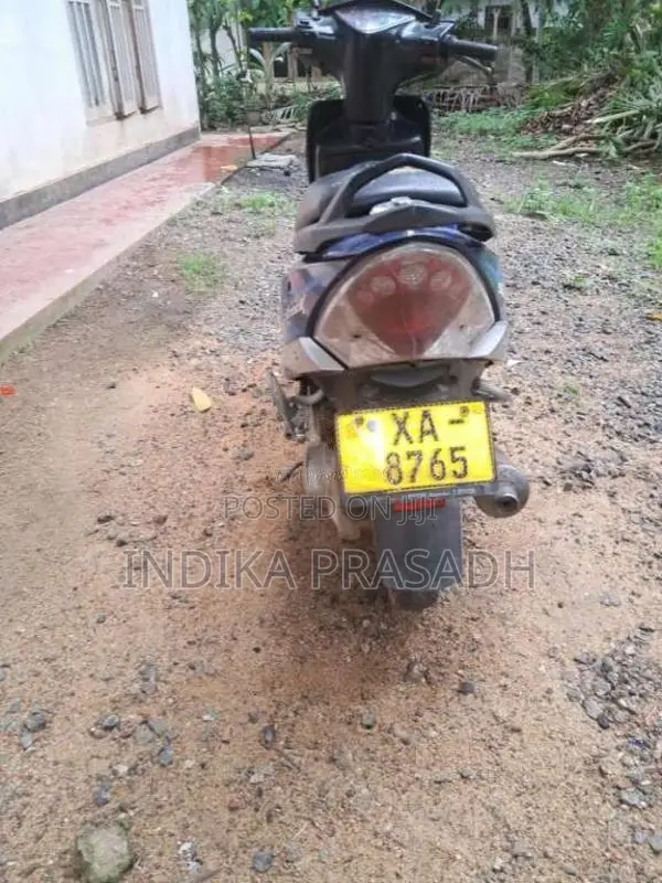 TVS Scooty Streak 2012 Motorbike (Used)