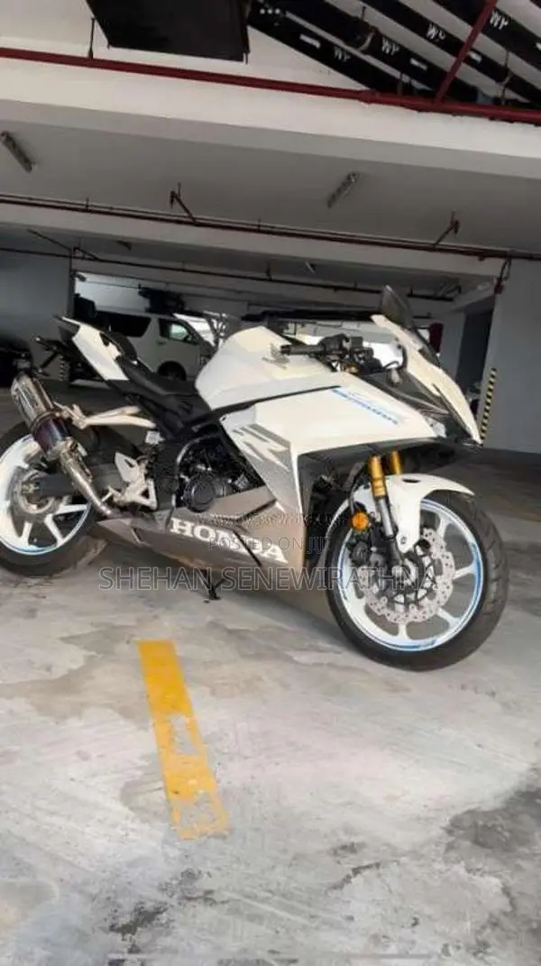 Honda CBR 250RR 2024 Motorbike (Used)