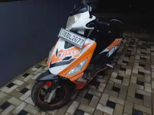 Hero Dash 2015 motorcycle (Used)