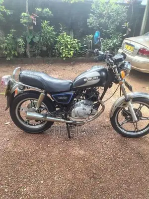 Suzuki GN125 2003 Motorbike (Used)