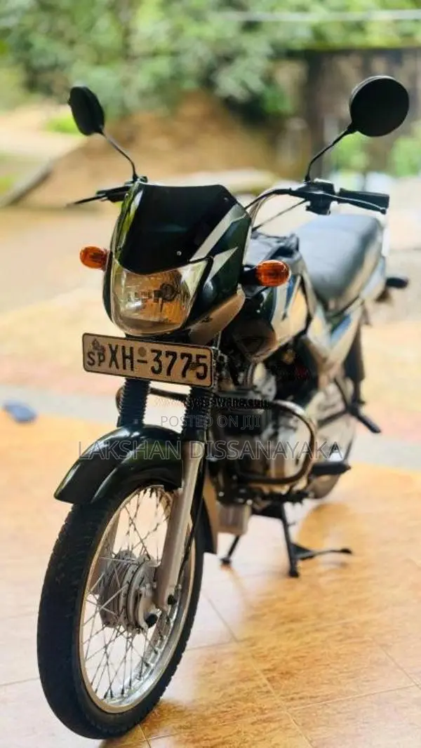 Bajaj CT-100 2011 Motorbike (Used)