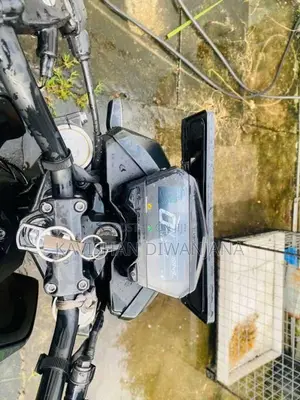 Hero Hunk 2026 Motorbike (Used)