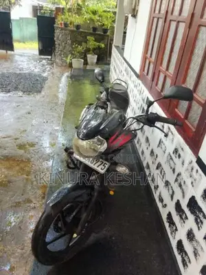Bajaj Discover 2015 Motorbike (Used)