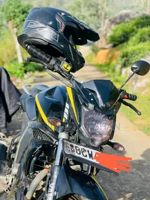 Yamaha FZ 2015 Motorbike (Used)