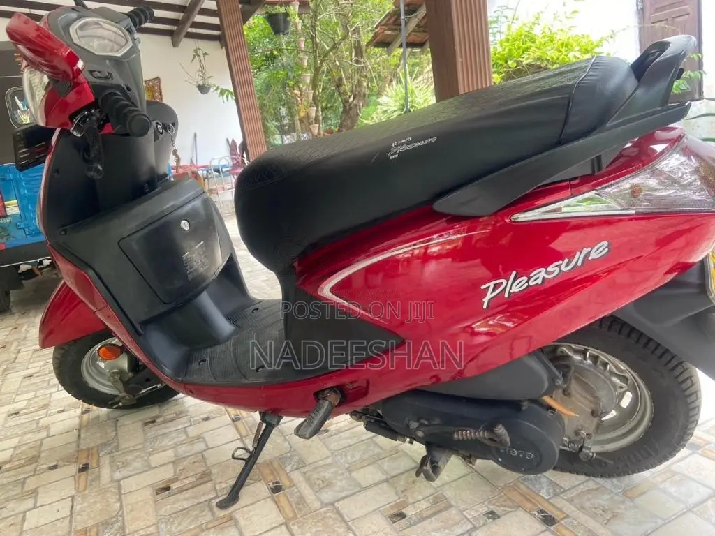 Hero Pleasure 2016 Motorbike (Used)