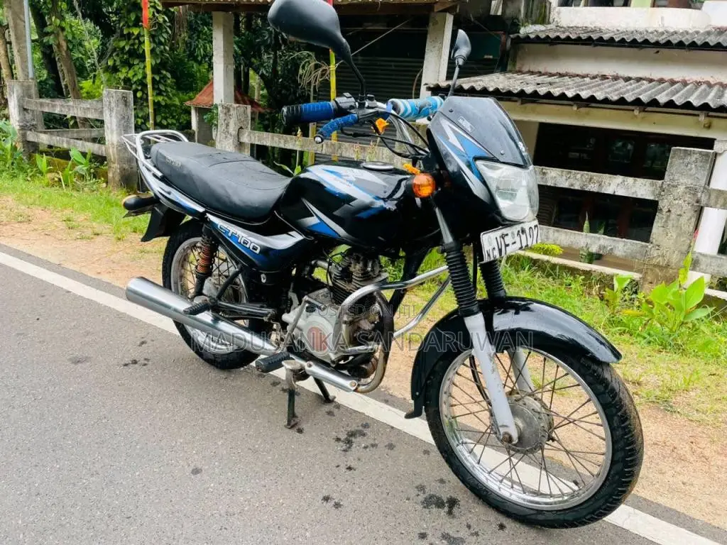 Bajaj CT-100 2010 Motorbike (Used)