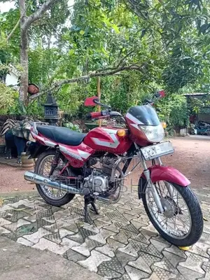 Bajaj CT-100 2005 Motorbike (Used)