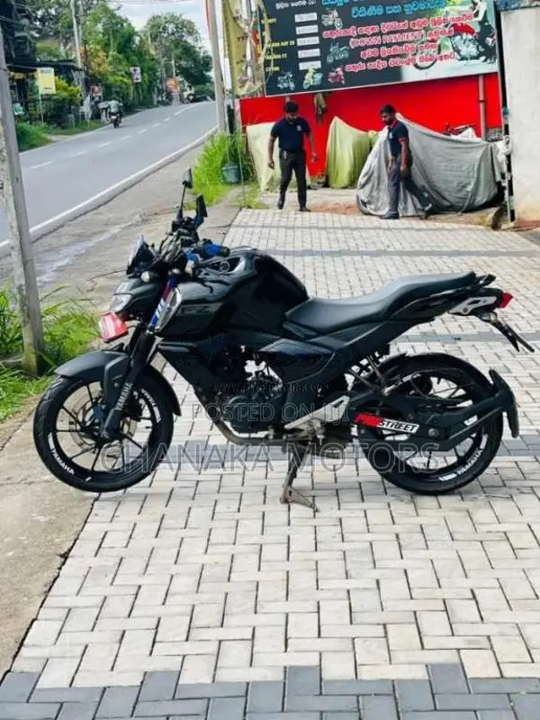 Yamaha FZ 2019 Motorbike (Used)