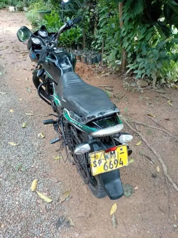 Bajaj Discover 100 2011 Motorbike (Used)