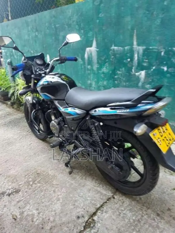 Bajaj Discover 2013 Motorbike (Used)
