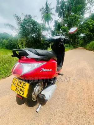 Hero Pleasure 2016 Motorbike (Used)